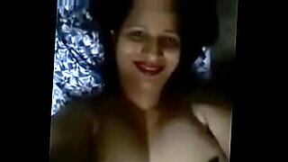 Hot milf looking for a good fuck. Amateur porn video.