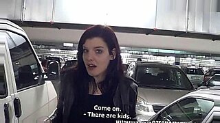 AMATEUR Exhibitionist Couple Fuck in Shopping Mall