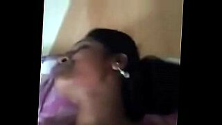 Hot and steamy sex with Indian babe.