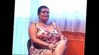 Beautiful Indian mom shows her feet.