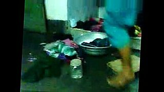 Beautiful bhabhi in hot water and you’ll get to see her in action in this xvideos video.