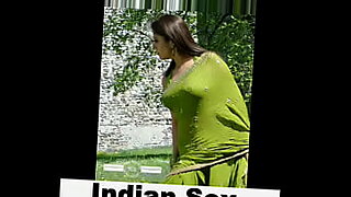 Get some real Indian passion here as we present to you with hot amateur sex videos.