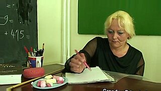 Dirty 3some with old teacher