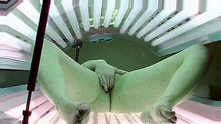 Czech Voyeur in Tanning bed