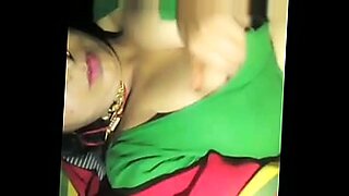 Desi aunties expose their beautiful big boobs in this porn video.