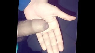 After a long time of cam-porn videos, this is the best with a good handjob.